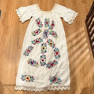 Vintage Floral Embroidered House Dress - White and Multicolor